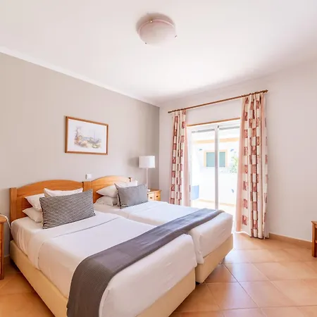 Oasis Apartment